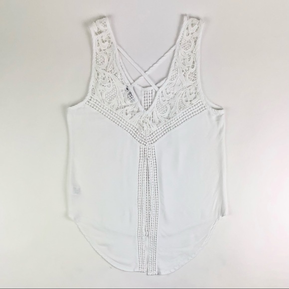 MOD Boutique Crochet Slit Back Tank Top - Picture 3 of 9